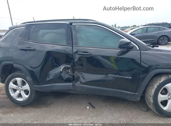 3C4NJDBB3MT588333 2021 JEEP COMPASS Black Widok zestawu wskaźników