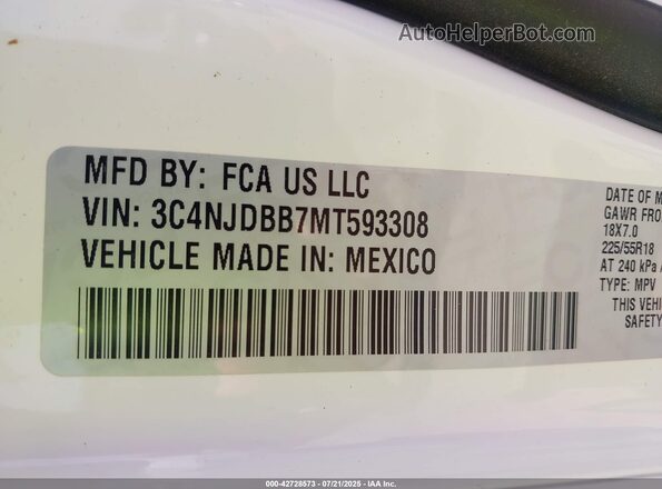 3C4NJDBB7MT593308 2021 JEEP COMPASS White 