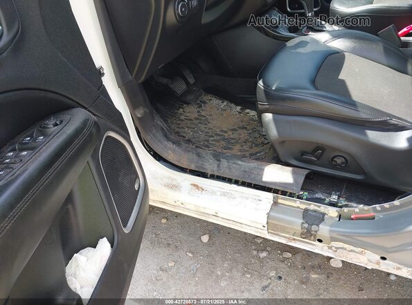 3C4NJDBB7MT593308 2021 JEEP COMPASS White 