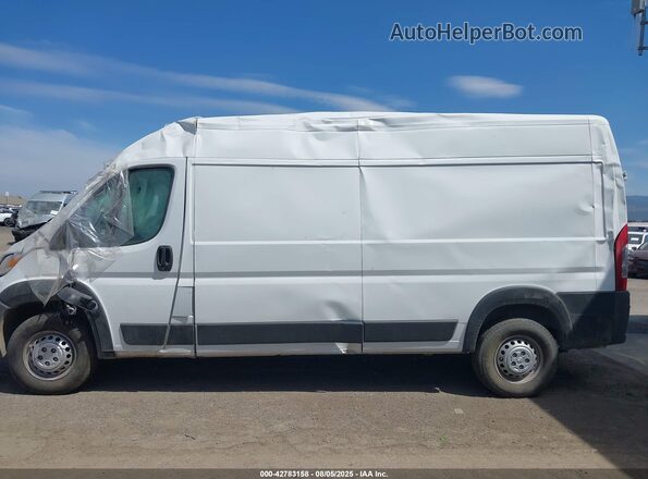 3C6LRVDG1SE519339 2025 RAM PROMASTER 2500 White უკანა სალონის ხედი