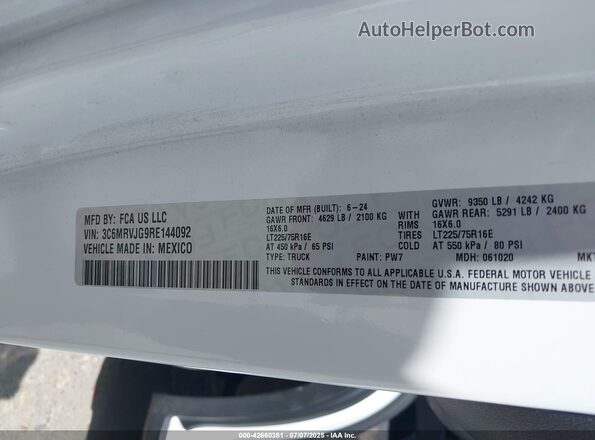 3C6MRVJG9RE144092 2024 RAM PROMASTER 3500 White Вид підкапотного простору