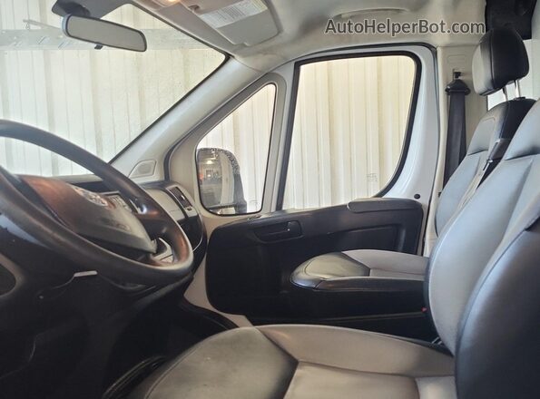 3C6TRVAG3HE526869 2017 RAM PROMASTER 1500 White 
