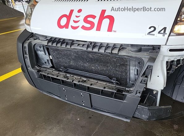 3C6TRVAG8LE145866 2020 RAM PROMASTER 1500  Rear interior view