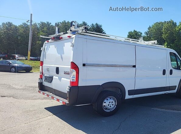 3C6TRVAGXLE145920 2020 RAM PROMASTER 1500  Vista del compartimento del motor