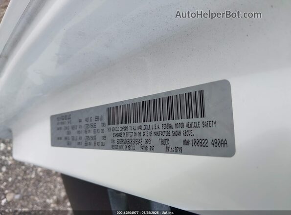 3C6TRVDG6KE503542 2019 RAM PROMASTER 2500 White 