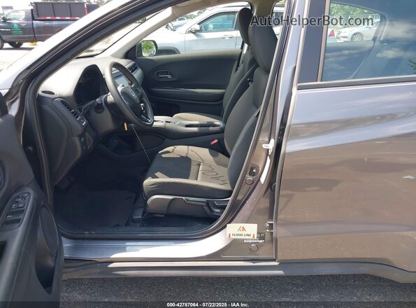 3CZRU6H39MM713683 2021 HONDA HR-V Gray Front view