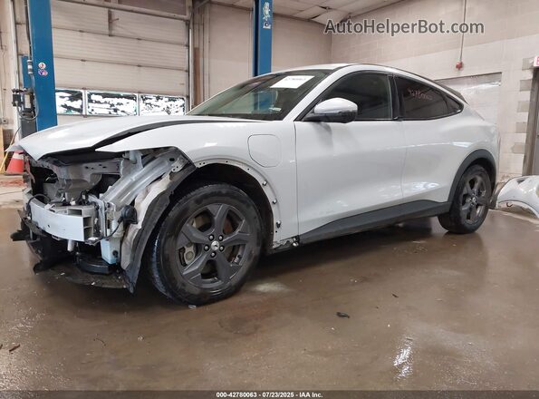 3FMTK1SS5MMA59815 2021 FORD MUSTANG MACH-E White Vista tres cuartos delantera izquierda