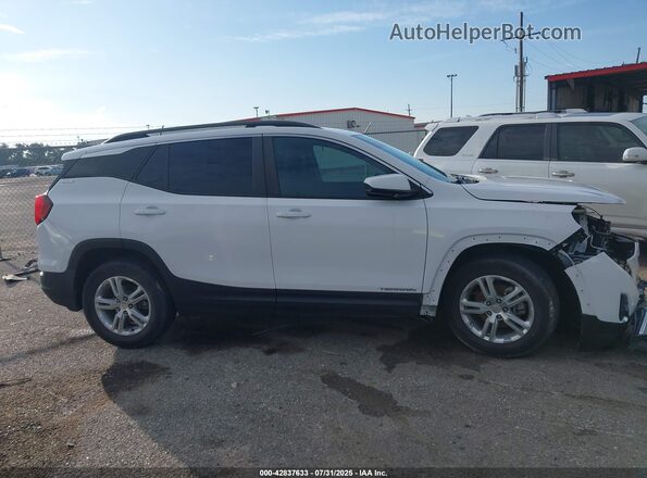 3GKALMEV5ML338062 2021 GMC TERRAIN White Rear interior view