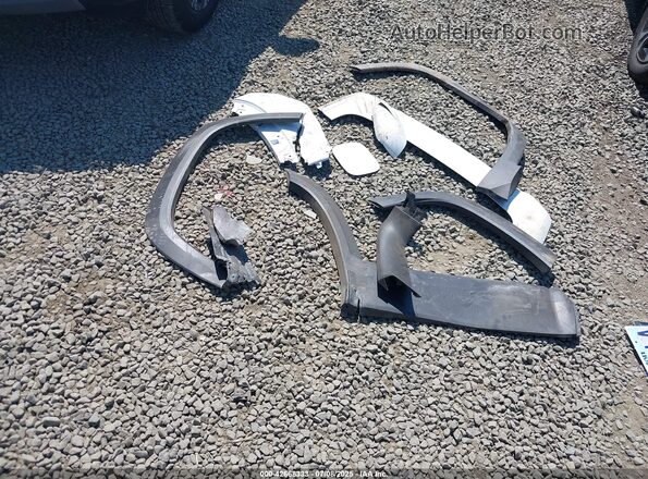3GNAXPEGXSL151617 2025 CHEVROLET EQUINOX White 