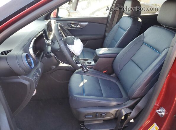 3GNKBERS1SS104598 2025 CHEVROLET BLAZER Красный Вид салона спереди