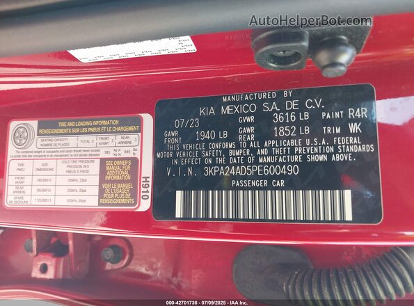 3KPA24AD5PE600490 2023 KIA RIO Red ძრავის განყოფილების ხედი