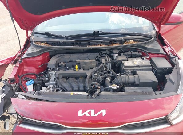 3KPA24AD5PE600490 2023 KIA RIO Red უკანა ხედი