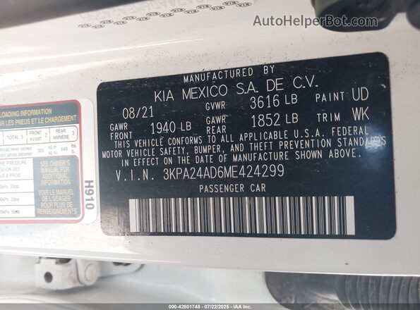 3KPA24AD6ME424299 2021 KIA RIO White ძრავის განყოფილების ხედი