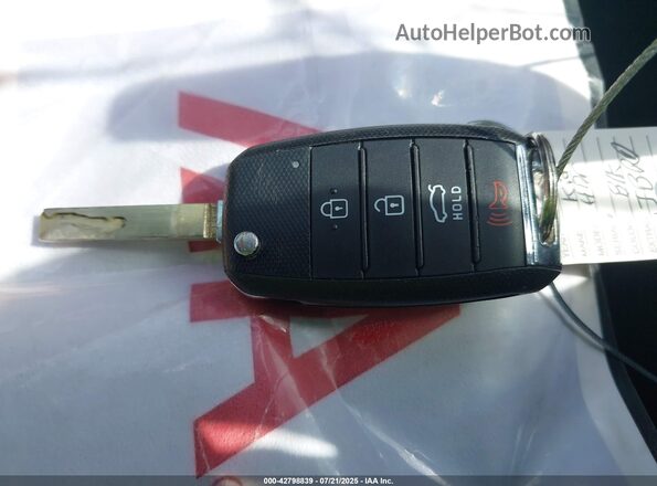 3KPA24AD8ME385523 2021 KIA RIO Black Widok deski rozdzielczej