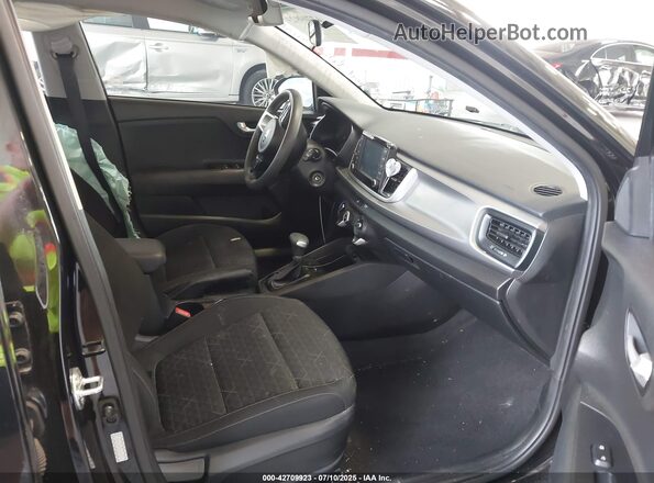 3KPA24AD9LE314006 2020 KIA RIO Black Front interior view