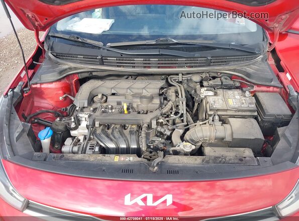 3KPA24ADXPE524765 2023 KIA RIO Красный Вид сзади