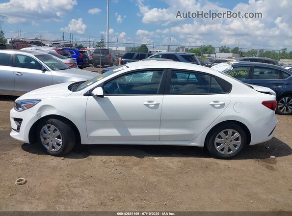 3KPA24ADXPE628656 2023 KIA RIO White Панорамний вид салону 360°