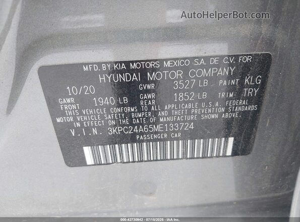 3KPC24A65ME133724 2021 HYUNDAI ACCENT Silver Vista del compartimento del motor