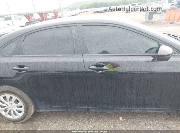 3KPF24AD1ME401759 2021 KIA FORTE Black Vista interior trasera