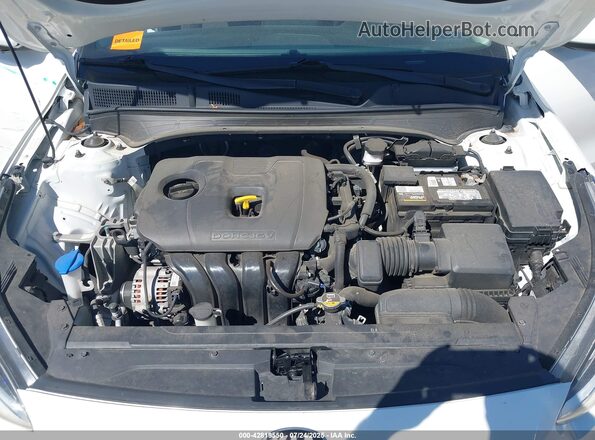 3KPF24AD6ME277214 2021 KIA FORTE White Rear view