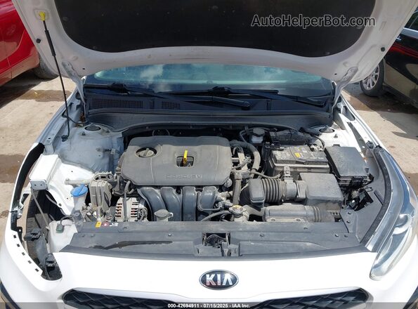 3KPF24ADXME411111 2021 KIA FORTE White Հետևի տեսք