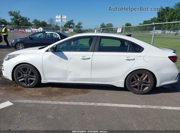 3KPF34AD8ME330430 2021 KIA FORTE White ხელსაწყოთა პანელის ხედი