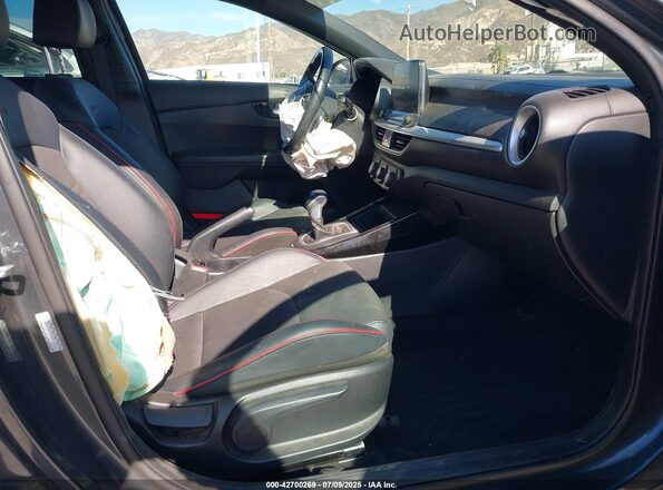 3KPF44AC6ME318913 2021 KIA FORTE Черный 