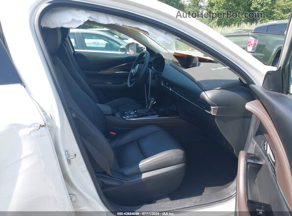 3MVDMBDM2PM521810 2023 MAZDA CX-30 White Սալոնի դիմացի տեսք
