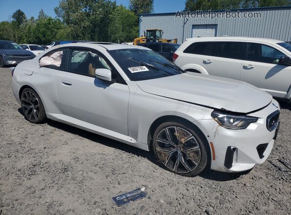 3MW33CM08P8D52496 2023 BMW 2 SERIES White Przód prawy