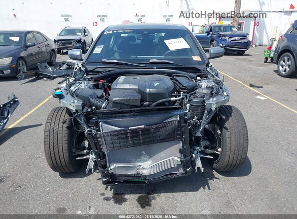 3MW89CW07S8F39092 2025 BMW 3 SERIES Silver Widok wnętrza z tyłu