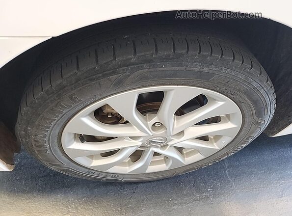 3N1AB7AP6KY379410 2019 NISSAN SENTRA  Հետևի նստատեղերի տեսք