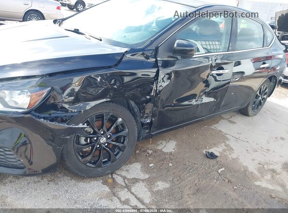 3N1AB7AP8JY298956 2018 NISSAN SENTRA Black Widok z przodu