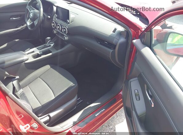 3N1AB8CV9MY265924 2021 NISSAN SENTRA Red Widok wnętrza z przodu