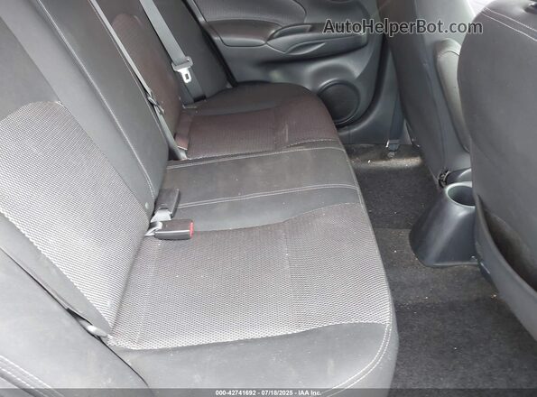 3N1CN7AP8KL822752 2019 NISSAN VERSA SEDAN Blue Вид наклейки з VIN-кодом