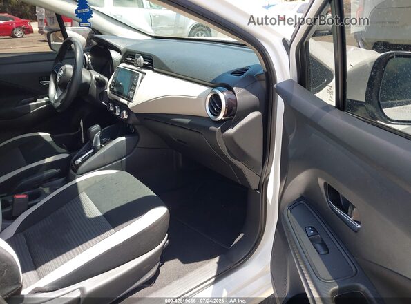 3N1CN8EV1ML869770 2021 NISSAN VERSA White Սալոնի դիմացի տեսք