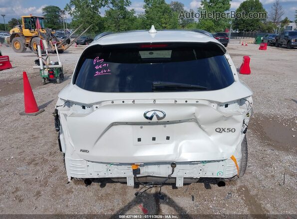 3PCAJ5CB0MF120500 2021 INFINITI QX50 White 