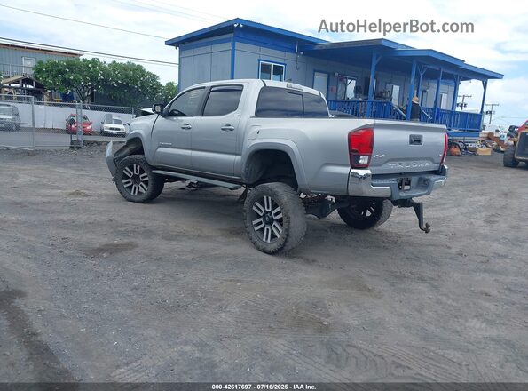 3TMCZ5AN0JM124066 2018 TOYOTA TACOMA Silver Tył lewy