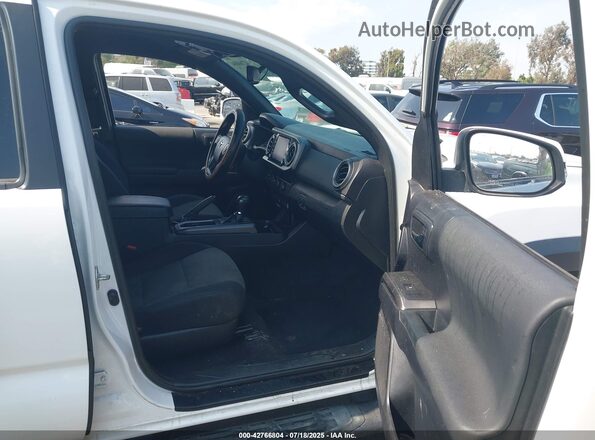 3TMCZ5ANXLM360758 2020 TOYOTA TACOMA White Front interior view