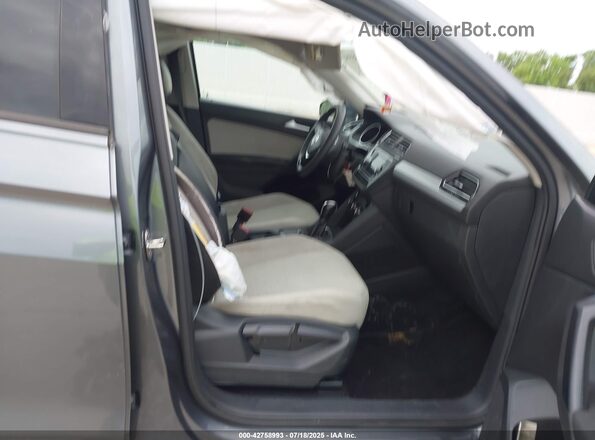3VV1B7AX6MM040221 2021 VOLKSWAGEN TIGUAN Green Սալոնի դիմացի տեսք