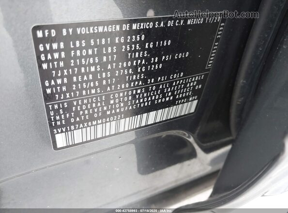 3VV1B7AX6MM040221 2021 VOLKSWAGEN TIGUAN Green Շարժիչի բաժամունքի տեսք