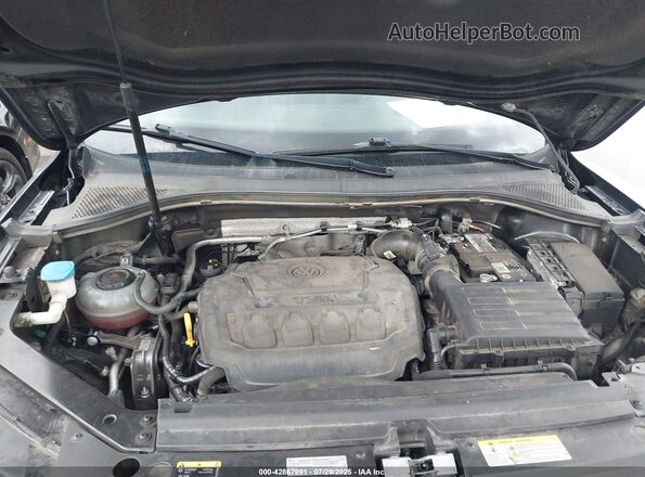 3VV3B7AX5MM095770 2021 VOLKSWAGEN TIGUAN Черный Вид сзади