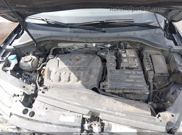 3VV3B7AX7MM043668 2021 VOLKSWAGEN TIGUAN Black Widok z tyłu