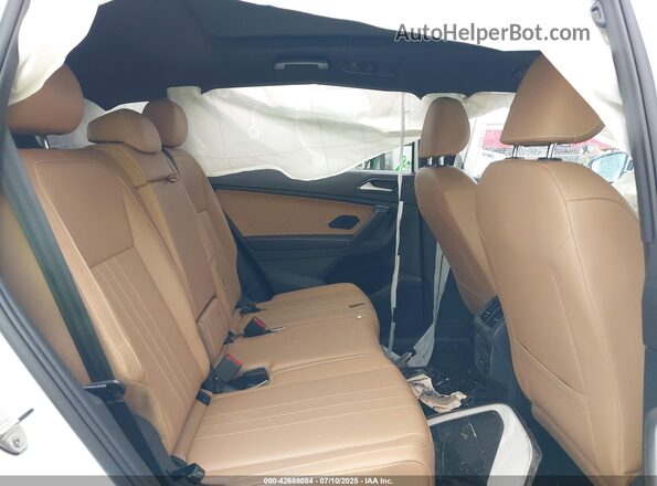 3VVMB7AXXRM106046 2024 VOLKSWAGEN TIGUAN White 