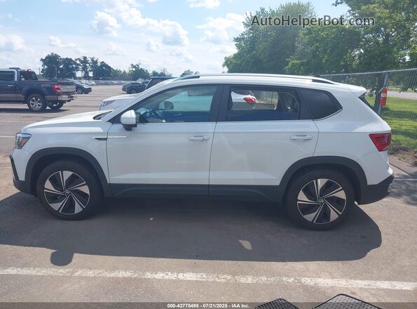 3VVUX7B25RM075891 2024 VOLKSWAGEN TAOS Белый Панорамный вид салона 360°