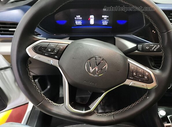 3VVYX7B22PM332858 2023 VOLKSWAGEN TAOS  Widok zestawu wskaźników