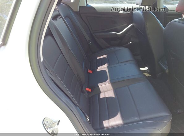 3VWC57BU5MM018422 2021 VOLKSWAGEN JETTA White VIN კოდის სტიკერის ხედი