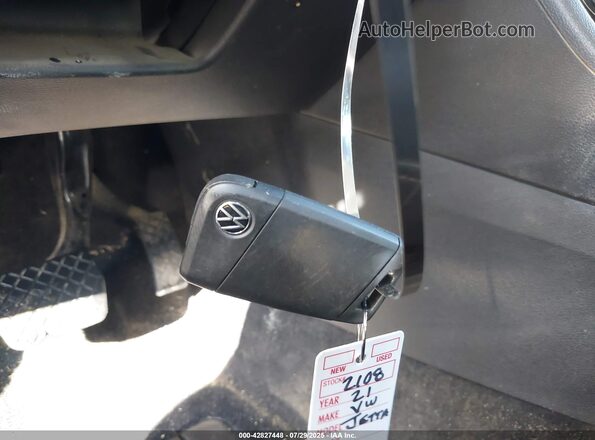 3VWC57BU5MM100764 2021 VOLKSWAGEN JETTA Gray 
