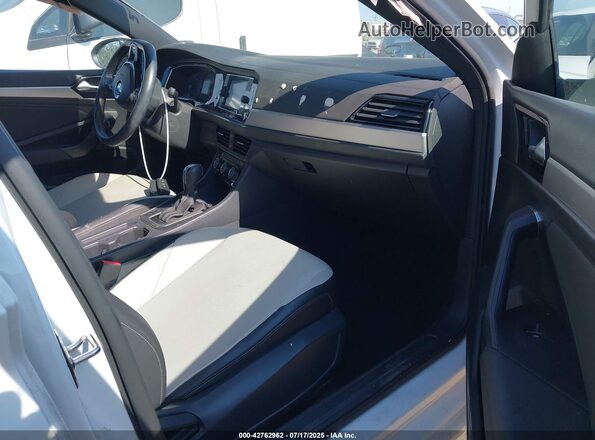 3VWC57BU9MM083659 2021 VOLKSWAGEN JETTA White Vista interior delantera