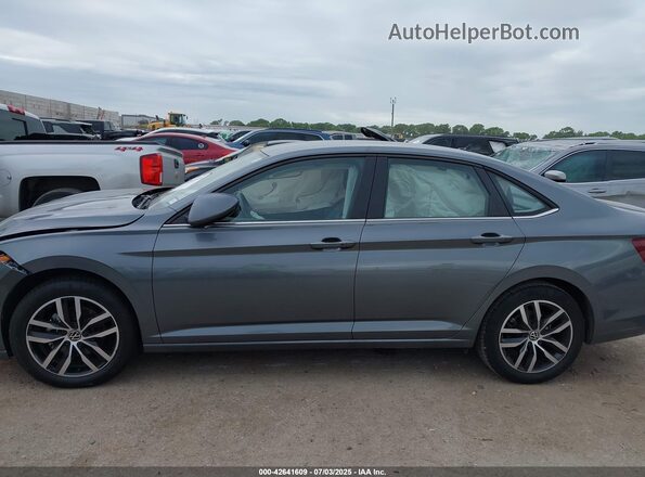 3VWEX7BU4SM030951 2025 VOLKSWAGEN JETTA Gray 