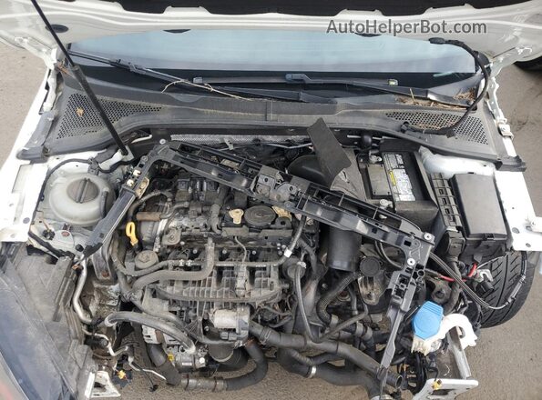 3VW547AU0HM047068 2017 VOLKSWAGEN GTI White 
